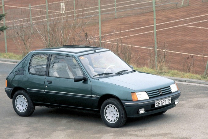 peugeot-205-roland-garros.jpg.6fd23364b550c902cea0b6771ed1bc7c.jpg