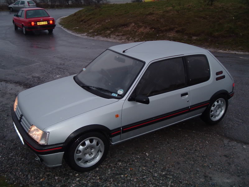 peugeotpictures036.JPG.6b9940ca47fba6d09747b2b51c7baed1.JPG