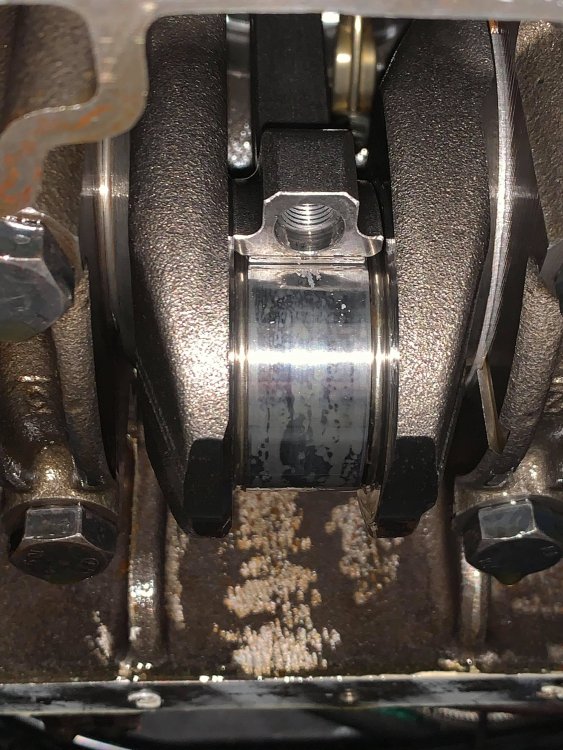 failed rod bearing.jpg