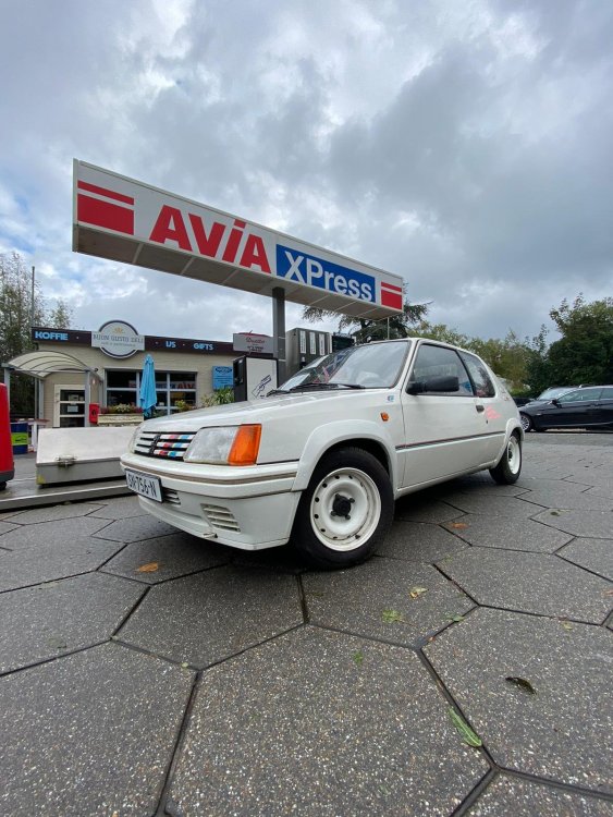 205rallye.jpeg