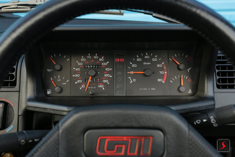 peugeot-205-gti-022.thumb.jpg.779746b1f02c40bc6362faabe04820b2.jpg