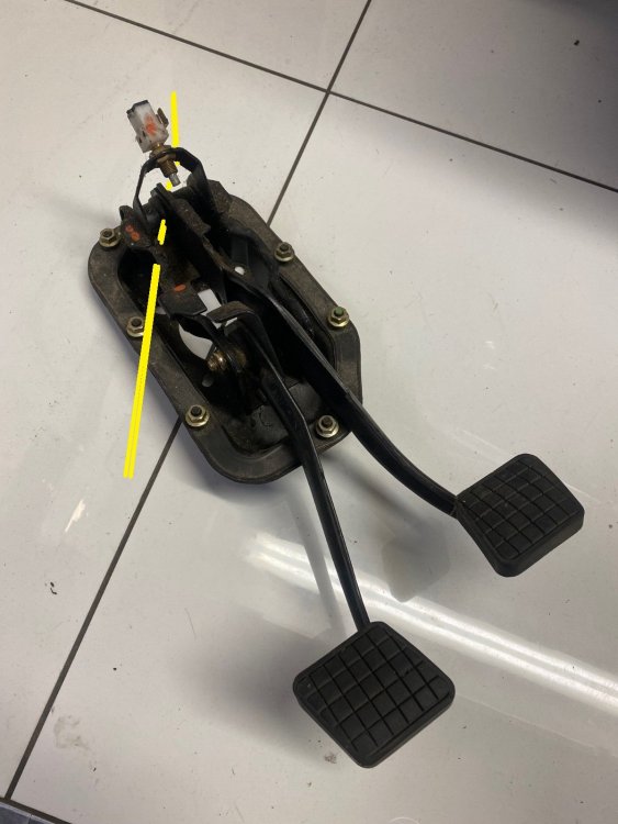 Pedal Box.jpg