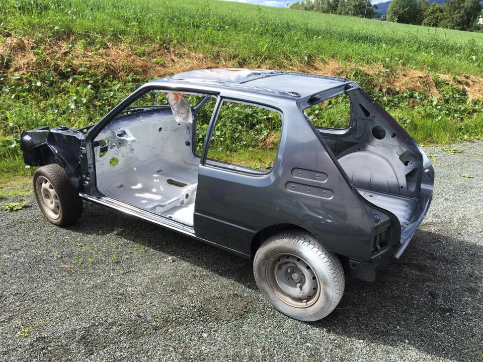 13524365_533685406838346_885845957163842